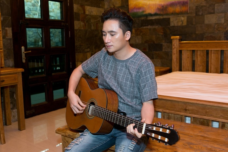 Thiện Hiếu “dè chừng” Bá Hưng trước thềm Chung kết Sing my song - 1 Phan Mạnh Quỳnh tập trung trước ngày thi quyết định.