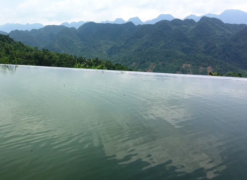 Khu du lịch Pù Luông Reatreat bị xử phạt vi phạm hành chính - 2 Khu du lịch này cũng đã bị đình chỉ hoạt động