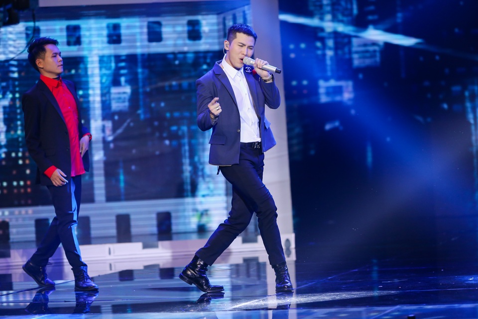 Mai Tiến Dũng: “Tôi không sợ vướng scandal khi hoạt động nghệ thuật” - 2 Mai Tiến Dũng: “Tôi không sợ vướng scandal khi hoạt động nghệ thuật” - 2