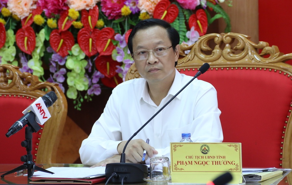 Lạng Sơn: Thu hồi đất xây dựng công viên cây xanh tại Đồng Đăng là phù hợp với thực tế! - 2 Đồng chí Phạm Ngọc Thưởng Chủ tịch UBND tỉnh Lạng Sơn.