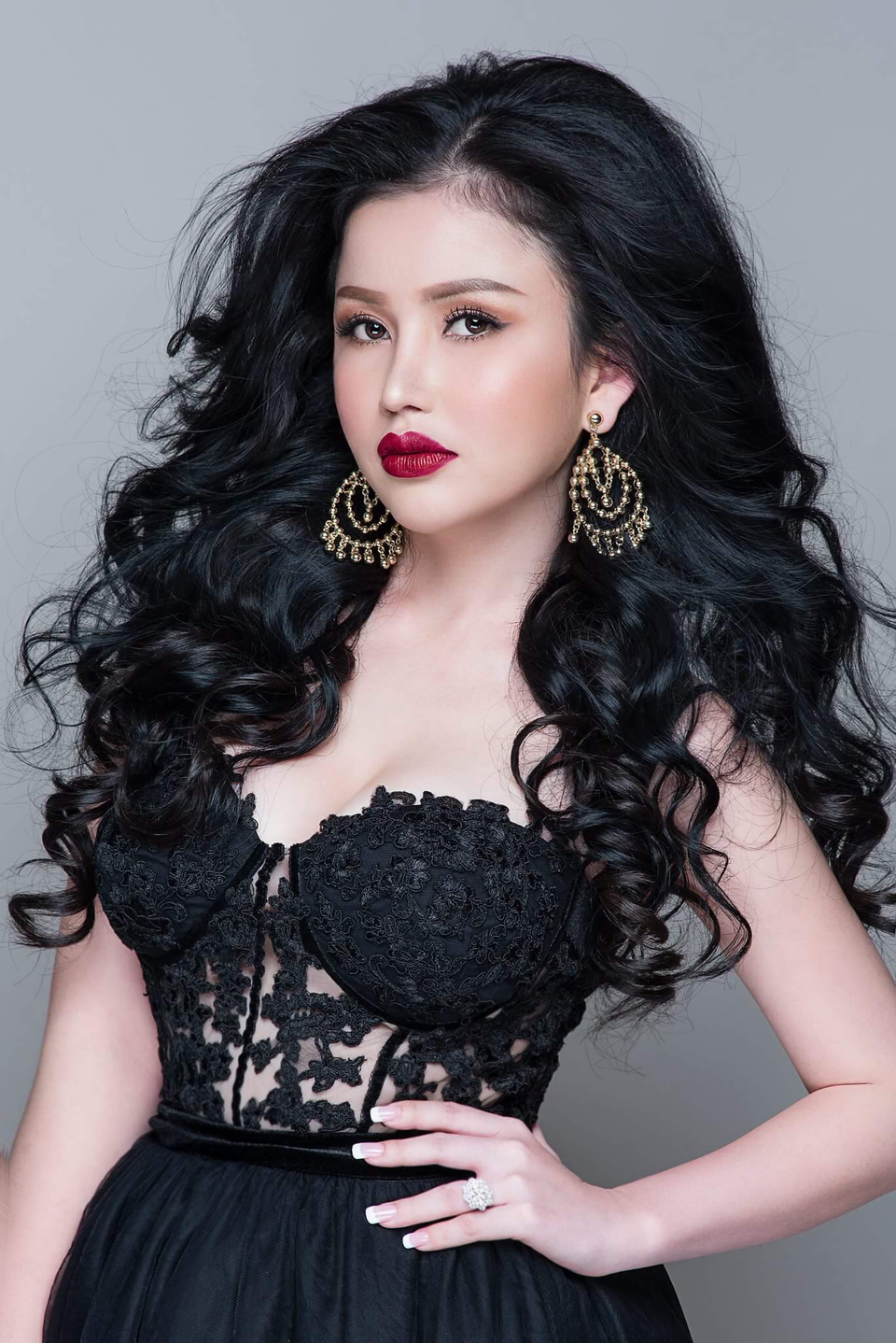 Janny Thủy Trần lấn sân ca hát - 4