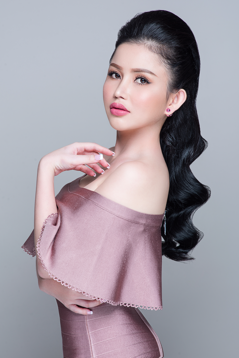 Janny Thủy Trần lấn sân ca hát - 3