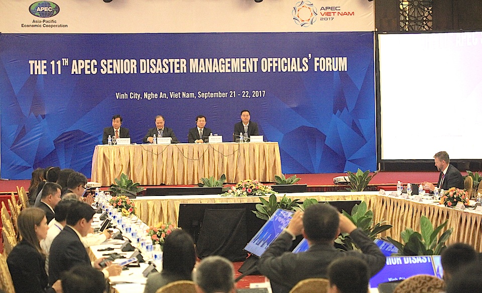Khai mạc Hội nghị các Quan chức cao cấp APEC về Quản lý thiên tai lần thứ 11 - 2 Hội nghị các Quan chức cao cấp APEC về Quản lý thiên tai lần thứ 11 được khai mạc tại TP Vinh vào sáng 21/9.