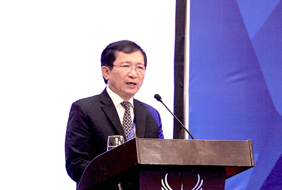 Khai mạc Hội nghị các Quan chức cao cấp APEC về Quản lý thiên tai lần thứ 11 - 4 Ông Đinh Viết Hồng - PCT UBND tỉnh Nghệ An phát biểu tại hội nghị.