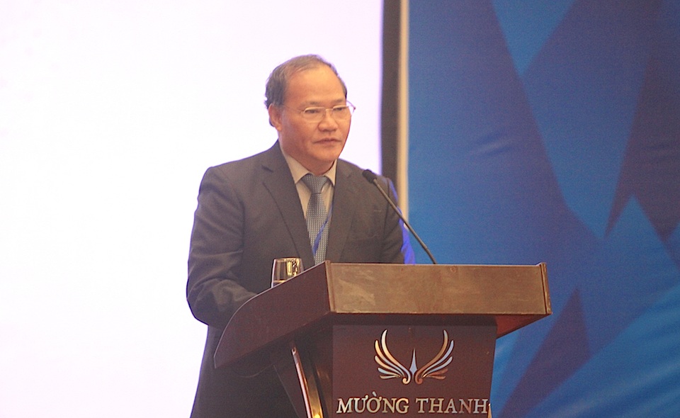 Khai mạc Hội nghị các Quan chức cao cấp APEC về Quản lý thiên tai lần thứ 11 - 3 Thứ trưởng Bộ Nông nghiệp và Phát triển nông thôn ông Hoàng Văn Thắng phát biểu tại hội nghị.