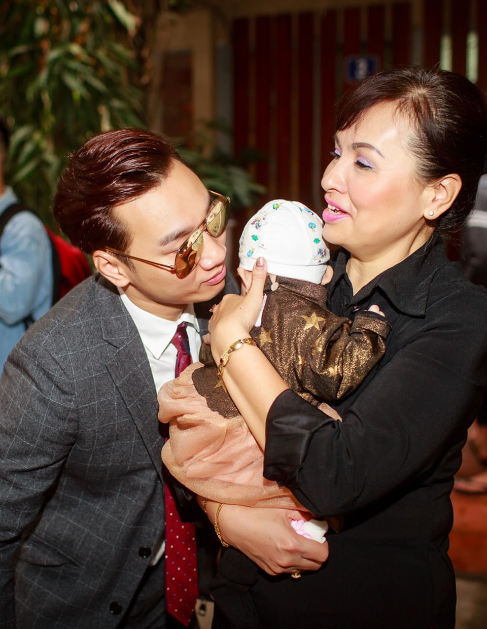 Hồng Quế đưa con gái mới hơn 3 tháng tuổi đi sự kiện - 9