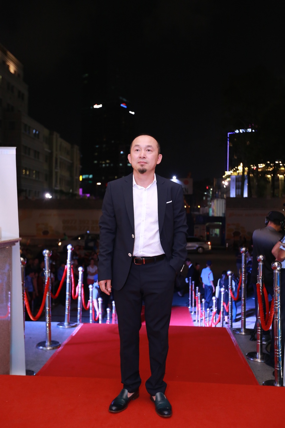 Nhạc sĩ Quốc Trung đơn giản như phong cách thường thấy.