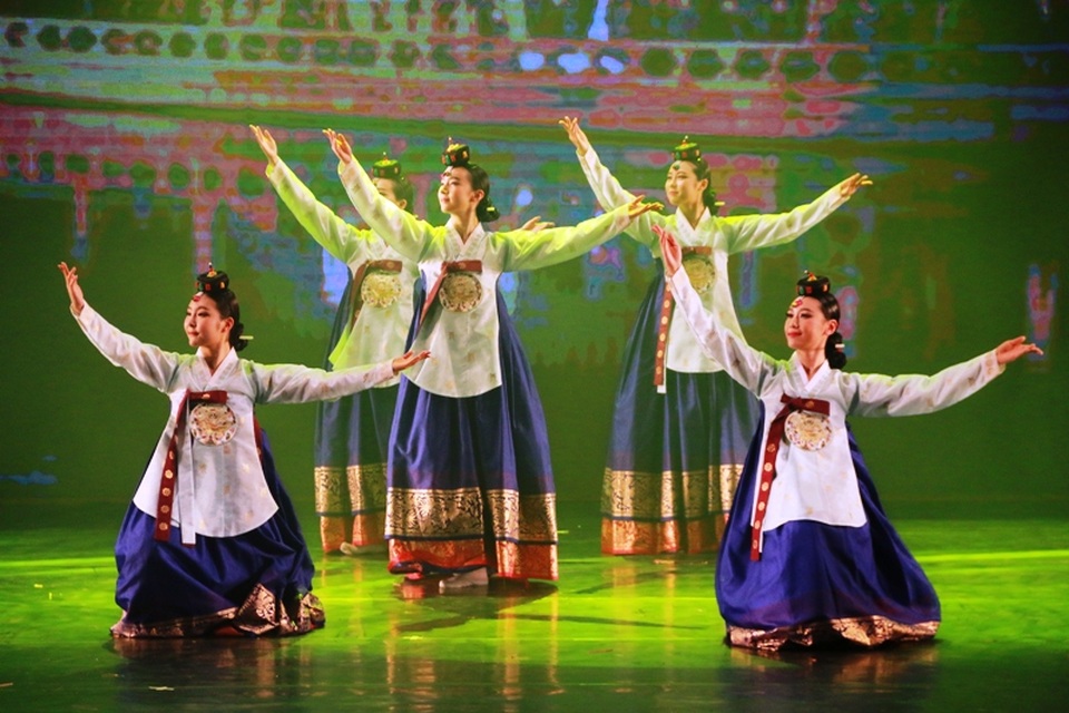 Khai mạc liên hoan Múa quốc tế 2017 - 16