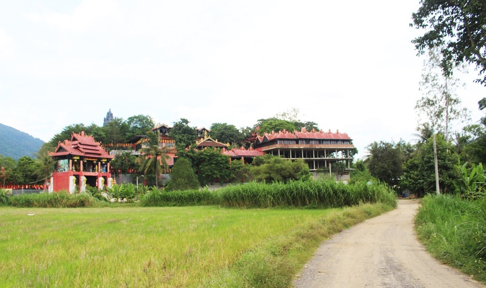 Ngôi chùa mang kiến trúc độc đáo ở phía Tây Nha Trang - 1 Ngôi chùa mang kiến trúc độc đáo ở phía Tây Nha Trang - 1