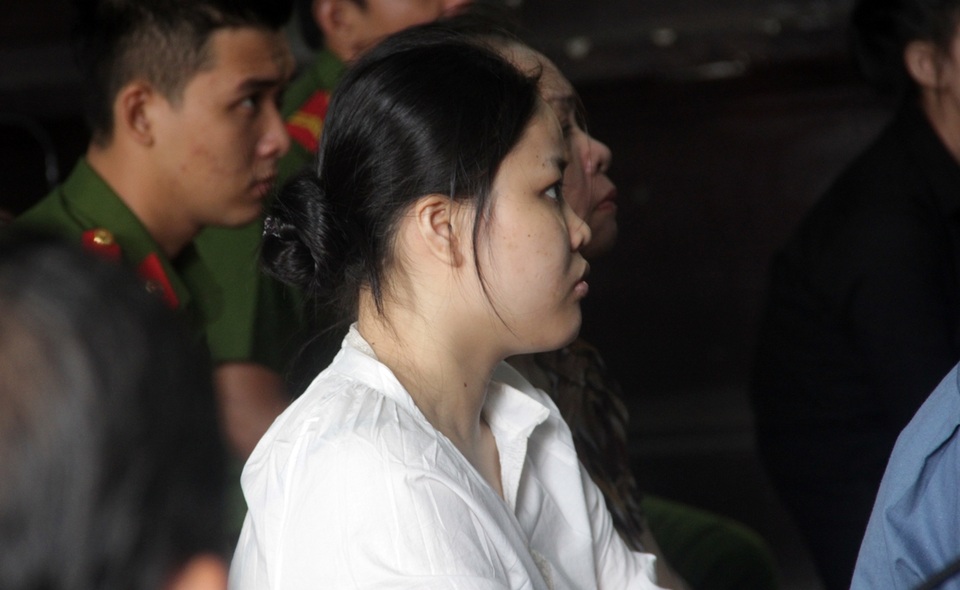 Kêu oan nhưng vẫn... xin thi hành án sớm để hiến xác cho y học - 1 Mặc dù kháng cáo kêu oan nhưng khi được nói lời nói sau cùng, bị cáo Thanh lại xin thi hành án sớm để hiến xác cho y học.