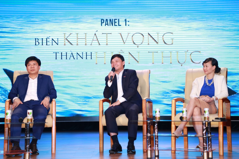Để khởi nghiệp thành công phải trải nghiệm, trả giá và đánh đổi - 2 Ông Phú chia sẻ kiến thức 4 năm ở trường đại học cũng không thể đem lại nhiều kinh nghiệm như khi ông tập kinh doanh thời sinh viên.