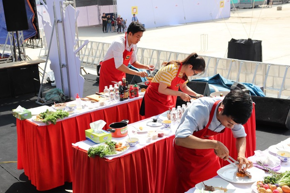 Ấn tượng với lễ hội ẩm thực và giải trí quốc tế tại TP Hồ Chí Minh - 1
Chin su đồng hành cùng lễ hội ẩm thực và giải trí quốc tế tại TP Hồ Chí Minh
