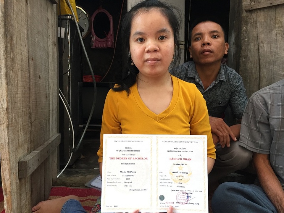 Ước mơ làm giáo viên của nạn nhân chất độc da cam tốt nghiệp ĐH loại Giỏi - 3 Ước mơ của Hương là trở thành một cô giáo, thế nhưng ước mơ đó vẫn còn dang dở
