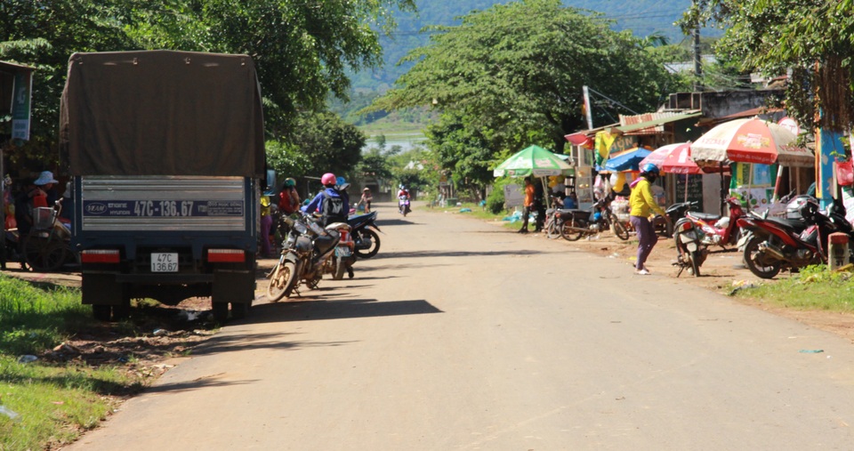 Yêu cầu Trưởng công an xã “sút” đồ phải xin lỗi người dân - 3 Khu vực chợ Điện Bàn nơi xảy ra sự việc