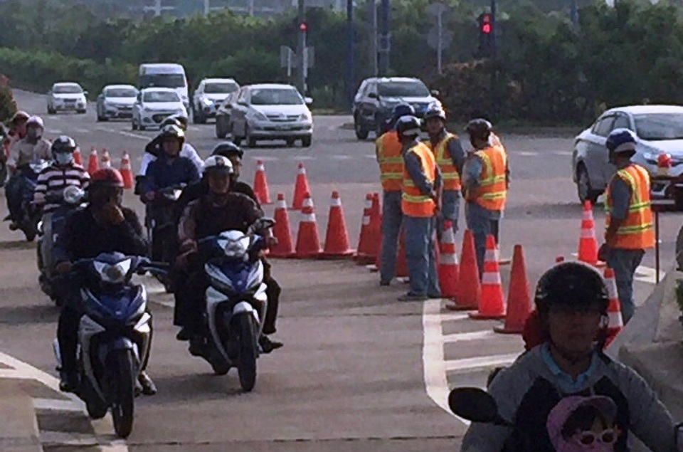 “Giải cứu” ùn tắc hầm Thủ Thiêm: Giờ cao điểm thông thoáng - 3