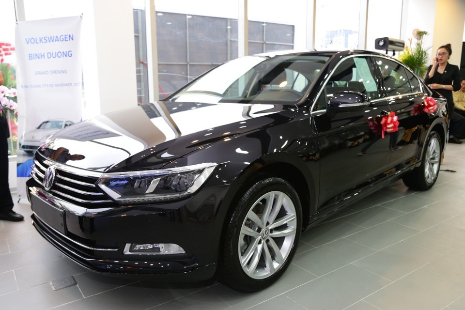 Thêm đại lý, Volkswagen giảm giá xe tại Việt Nam - 4 Thêm đại lý, Volkswagen giảm giá xe tại Việt Nam - 4