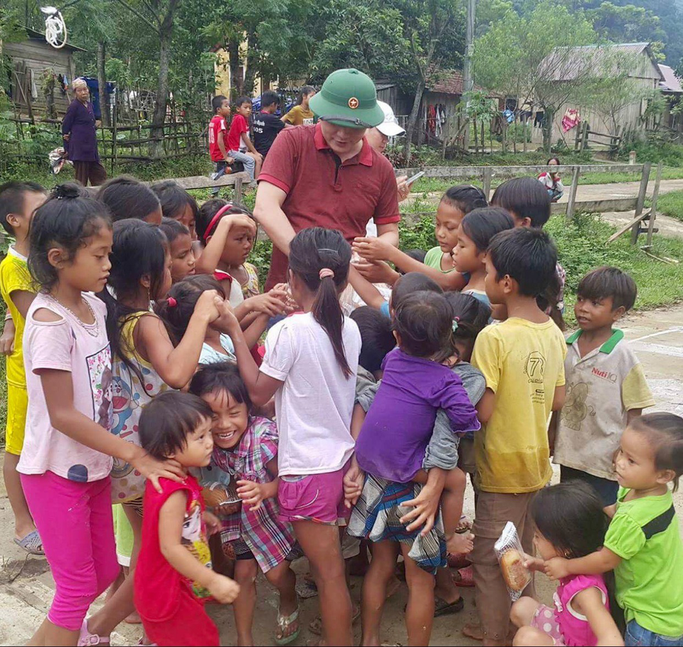 Cho đi là còn mãi - 3