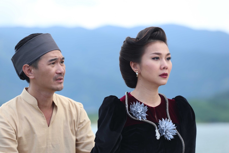 Thanh Hằng tiết lộ cảm giác đóng cảnh... “kinh khủng nhất” - 3 Trong phim có cảnh nóng giữa Thanh Hằng và người làm công.