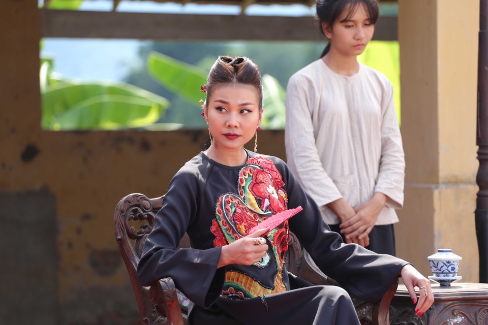 Thanh Hằng tiết lộ cảm giác đóng cảnh... “kinh khủng nhất” - 2 Ba Trân do Thanh Hằng đảm vai là một người độc ác nhưng đáng thương.