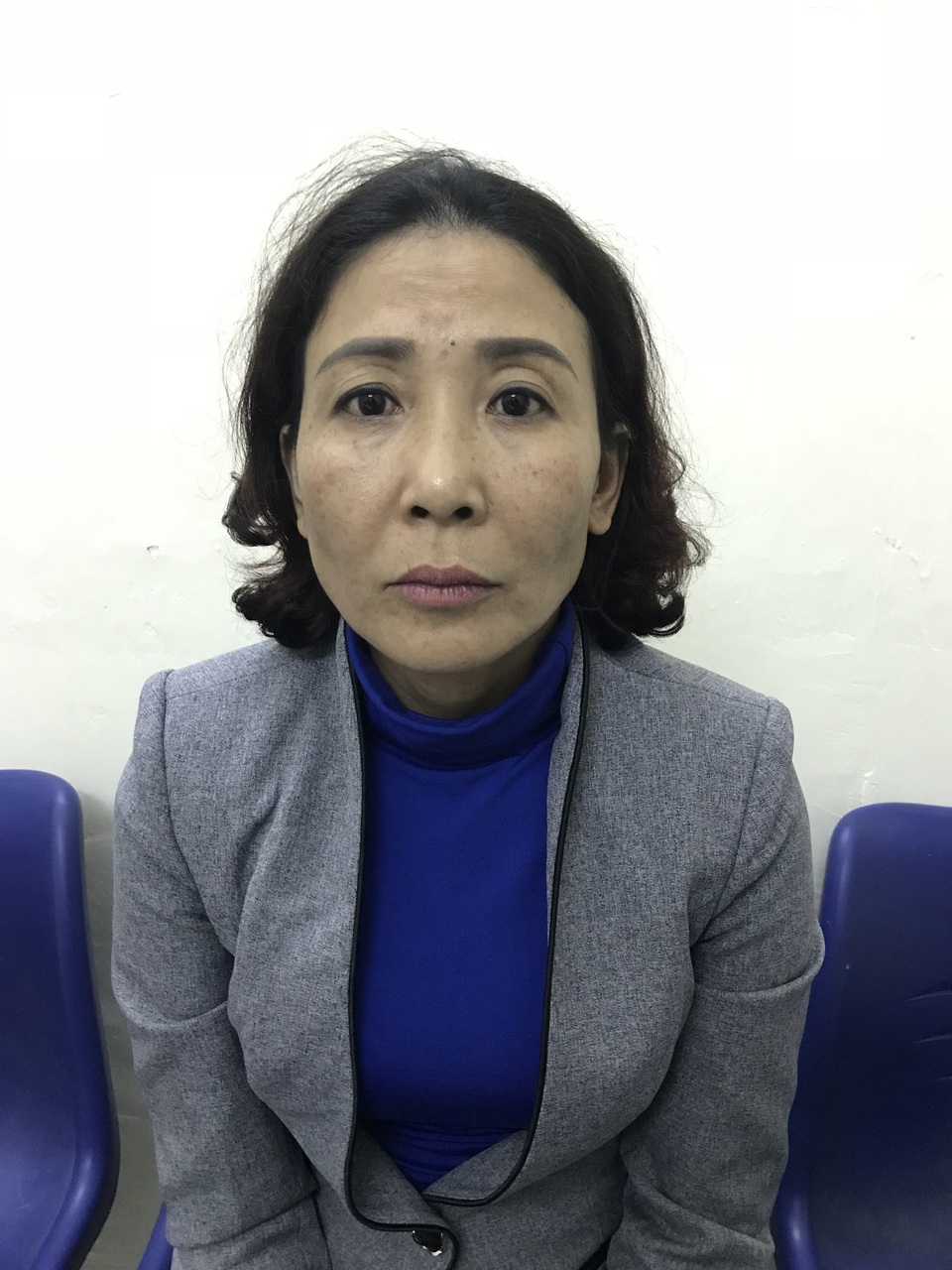 Bà trùm đường dây ma túy “khủng” từ các tỉnh Tây Bắc về Hải Phòng tiêu thụ - 1 Đối tượng Hạnh tại cơ quan công an (ảnh công an cung cấp)