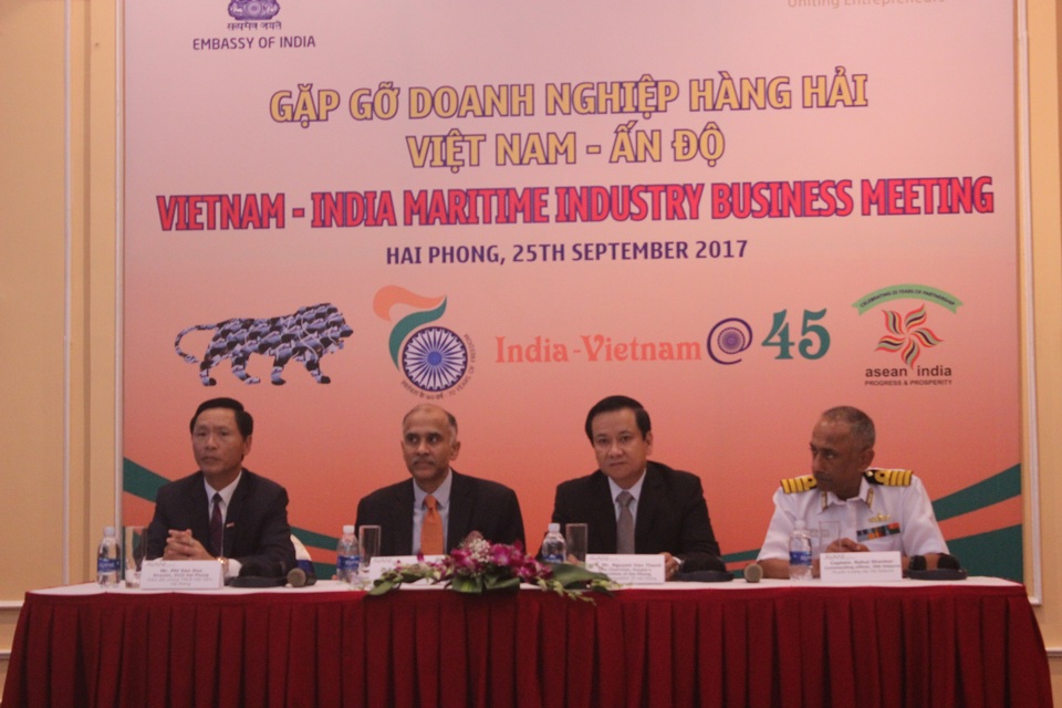 Ấn Độ muốn hợp tác với Việt Nam chế tạo tàu hải quân - 1 Các đại biểu dự hội thảo Gặp gỡ doanh nghiệp hàng hải Việt Nam - Ấn Độ (Ảnh: Thành Đạt)