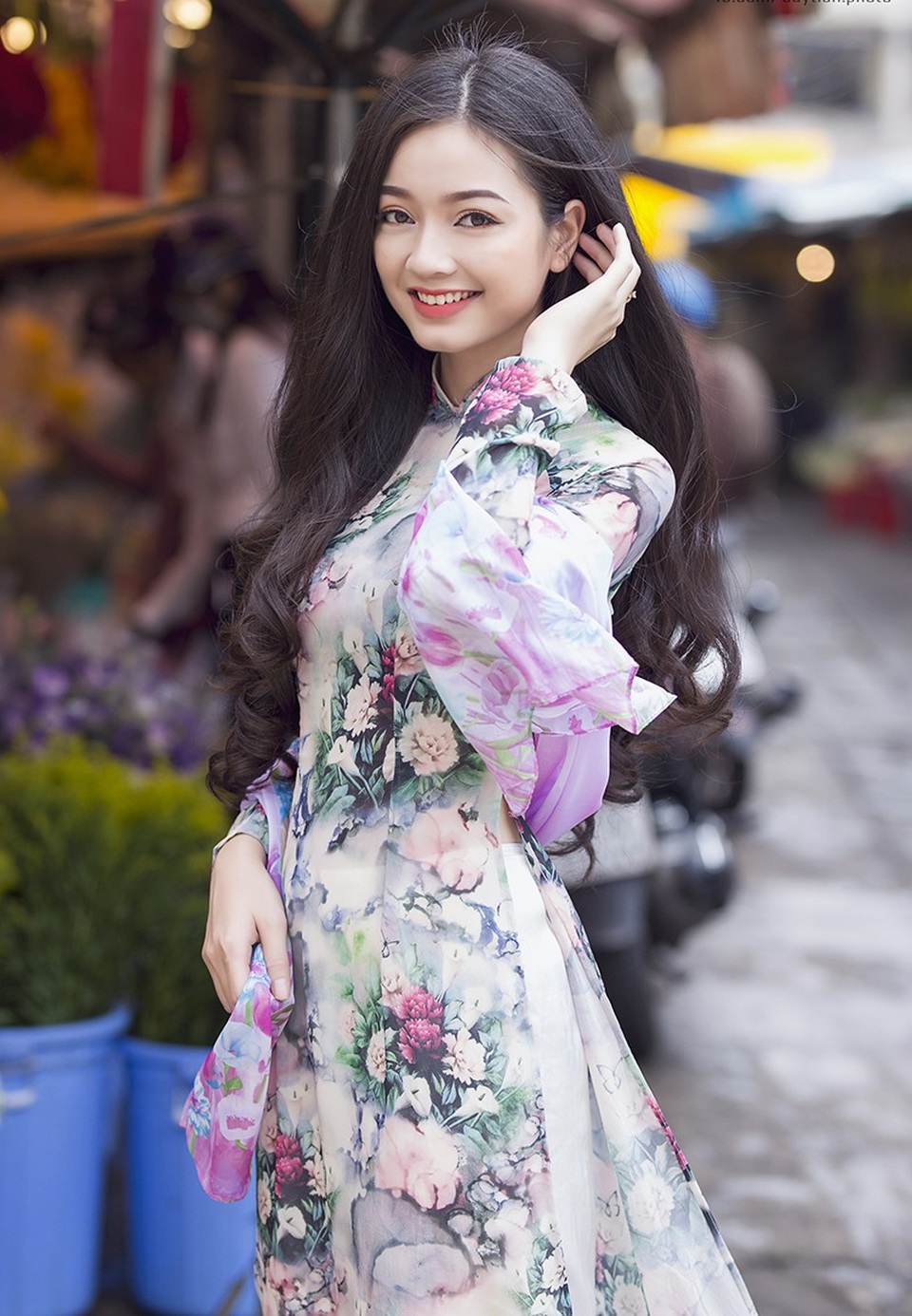 Cựu Á khôi ĐH Công nghiệp TP.HCM đẹp dịu dàng với áo dài - 12 Cựu Á khôi ĐH Công nghiệp TP.HCM đẹp dịu dàng với áo dài - 12