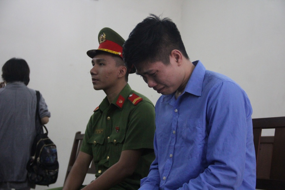 Người cha già xin tha chết cho kẻ giết con mình - 1 Bị cáo Sơn lãnh án tử hình.