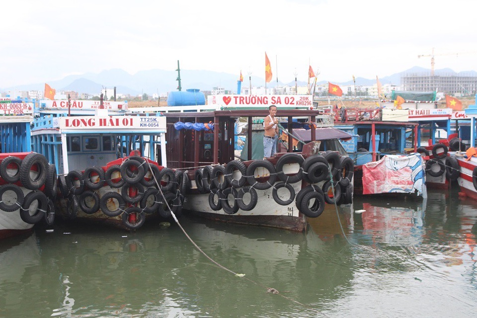 Dừng hoạt động đưa đón du khách bằng ca nô trên Vịnh Nha Trang - 4 Dừng hoạt động đưa đón du khách bằng ca nô trên Vịnh Nha Trang - 4