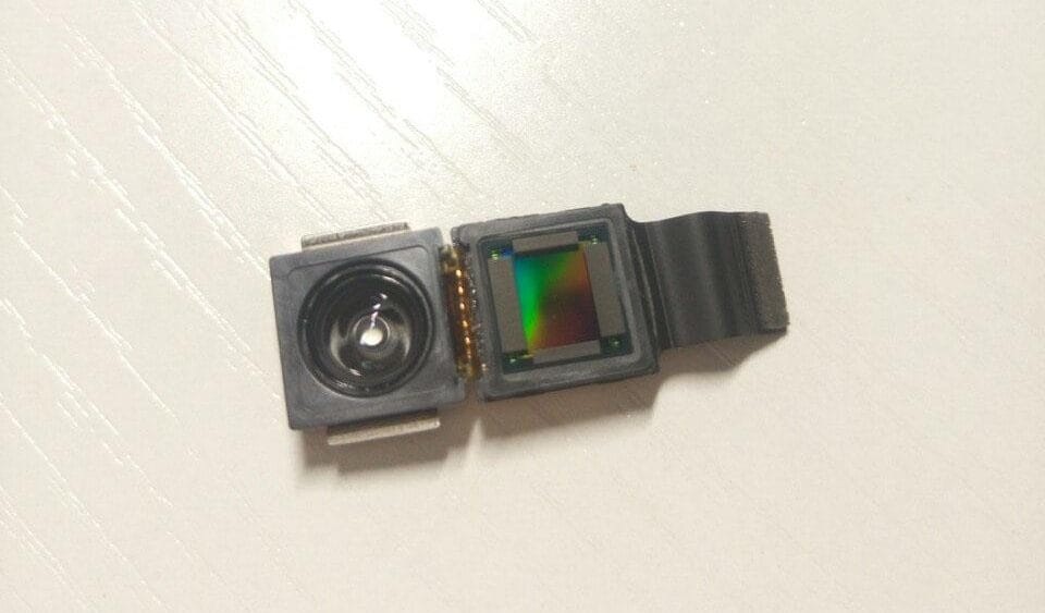 Điểm qua 8 tính năng mới theo tin đồn của iPhone 8 - 5
Cảm biến 3D ở camera trước sẽ có thể là thế mạnh của iPhone 8.