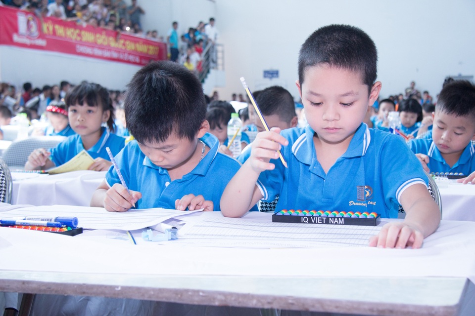 Cuộc tranh tài của 1.000 thần đồng siêu tính nhẩm Việt Nam 2017 - 5 Cuộc tranh tài của 1.000 thần đồng siêu tính nhẩm Việt Nam 2017 - 5