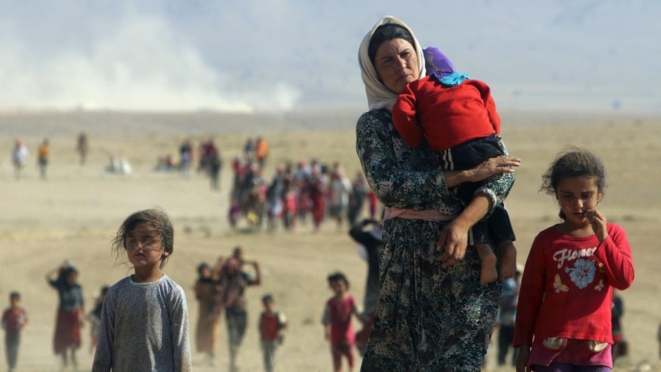 Cuộc sống bí mật của các nhà truyền giáo Trung Quốc ở Iraq - 1 Người tị nạn Yazidi sơ tán ở phía bắc Iraq (Ảnh: Reuters)