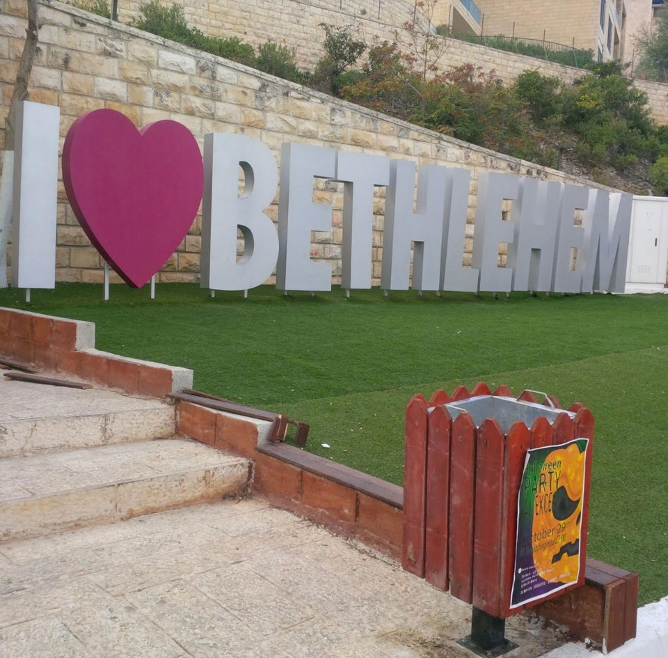 Du ngoạn “miền đất Thánh” - 4