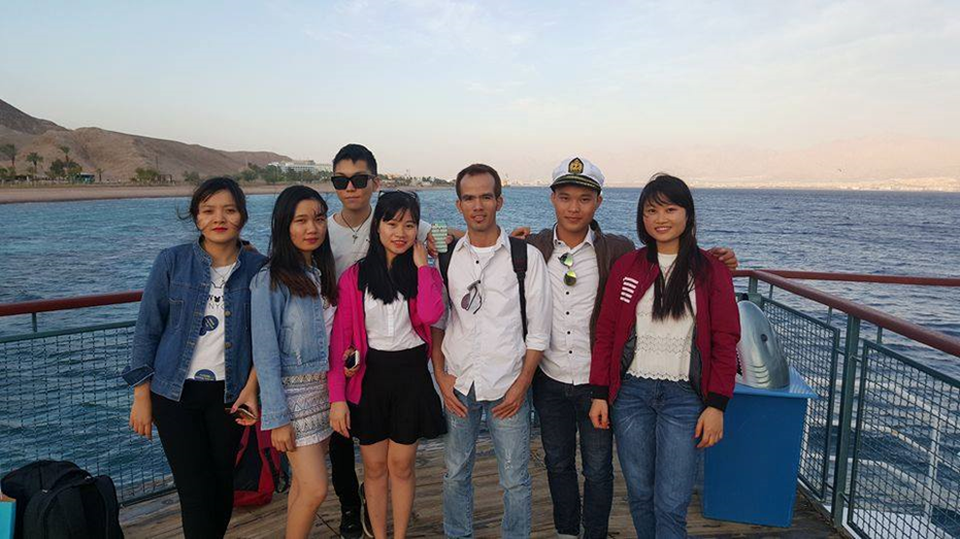 Kỳ thực tập mơ ước tại “vườn địa đàng trên sa mạc” của Israel - 5 
Giờ phút giải lao sau những ngày học căng thẳng