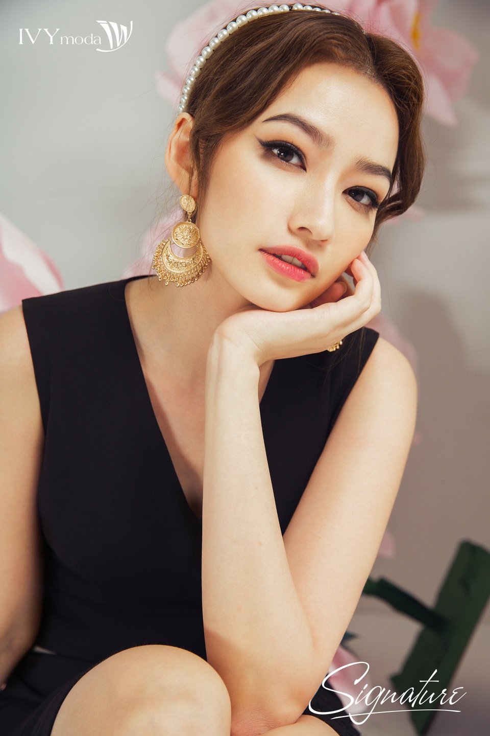 “Chạm vào cái đẹp là chạm vào cuộc sống và sự tự do” - 3 “Chạm vào cái đẹp là chạm vào cuộc sống và sự tự do” - 3
