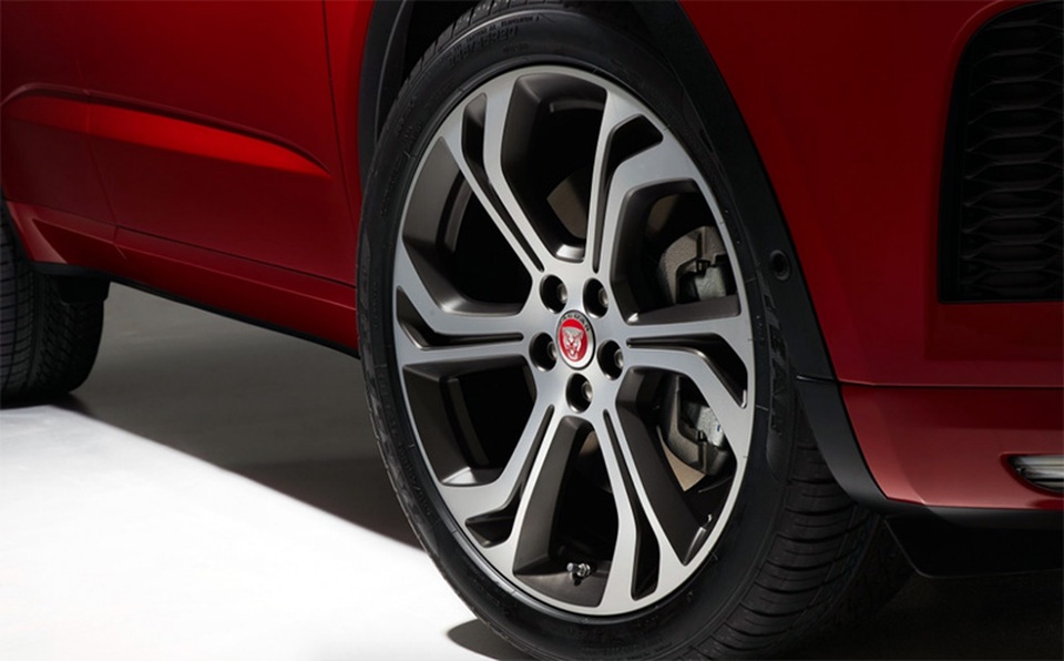 Jaguar ngày càng dấn sâu vào cuộc chơi SUV - 9 Jaguar ngày càng dấn sâu vào cuộc chơi SUV - 9