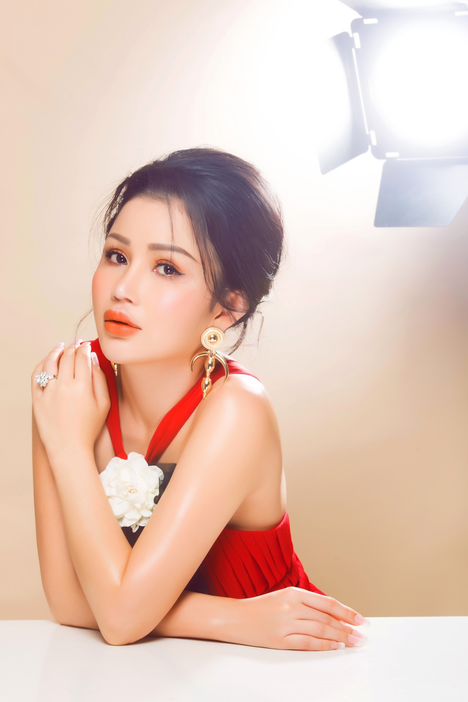 Janny Thủy Trần nói không với cảnh nóng - 1 Janny Thủy Trần nói không với cảnh nóng - 1