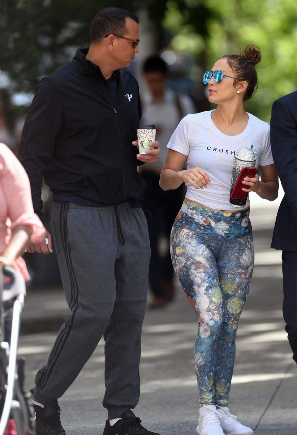 
Ở tuổi 48, Jennifer càng ngày càng trẻ và đẹp!
