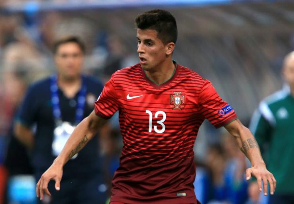 Nhật ký chuyển nhượng ngày 10/8: Barca vung tiền tấn mua sao trẻ Real Madrid - 3 Chelsea sắp sở hữu Joao Cancelo