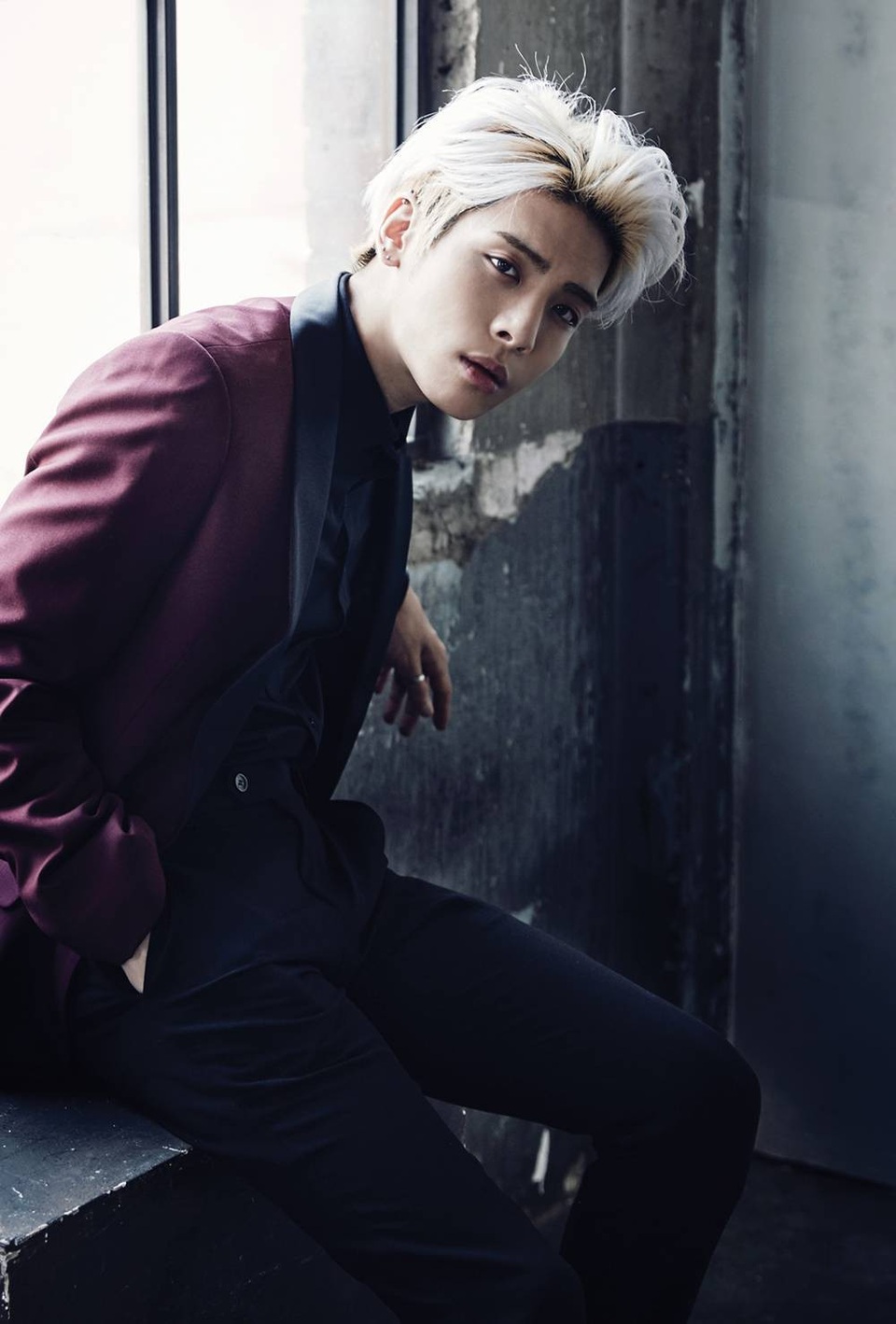 Hé lộ tâm thư đau buồn trước khi tự vẫn của thành viên nhóm Shinee - 3
Sự ra đi của Jong Hyun chấn động cộng đồng mạng và giới nghệ sĩ xứ Hàn.