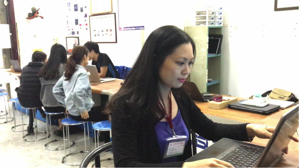 “Tuần lễ vàng 20/11” sửa chữa Laptop 24h tặng 1.000 phần quà tri ân thầy cô giáo - 3 “Tuần lễ vàng 20/11” sửa chữa Laptop 24h tặng 1.000 phần quà tri ân thầy cô giáo - 3