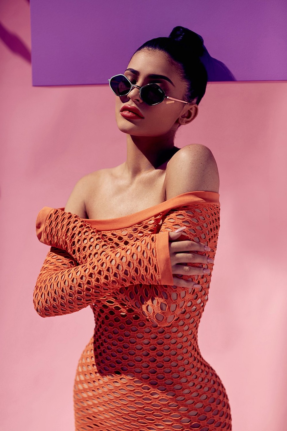 Kylie Jenner sexy trong bộ ảnh quảng cáo mới - 10 Kylie Jenner sexy trong bộ ảnh quảng cáo mới - 10