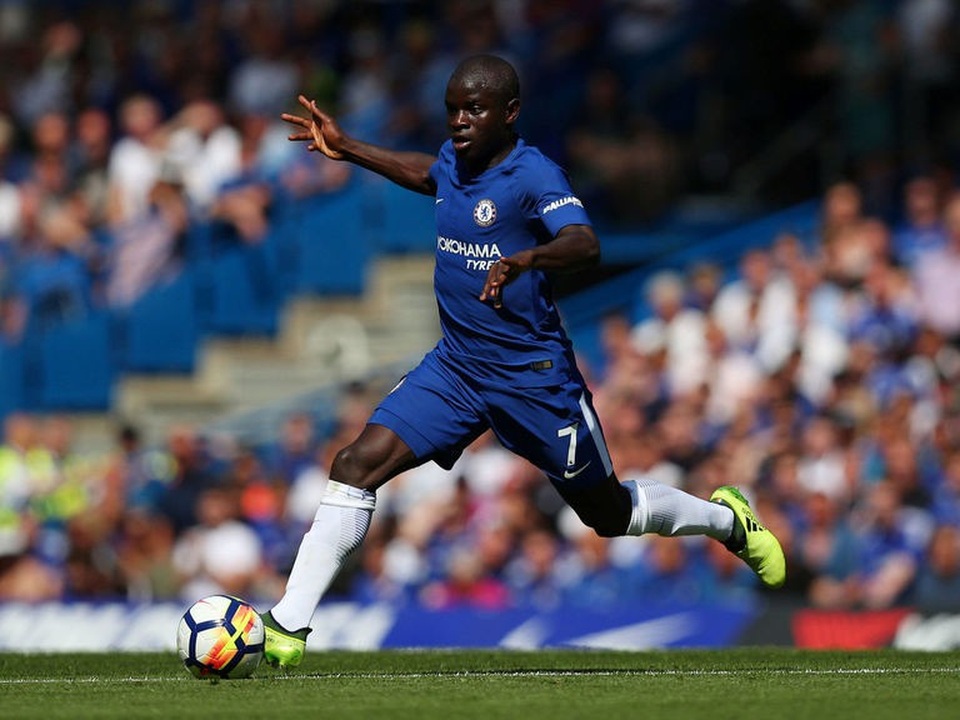 Vắng Kante, Chelsea thiếu lá chắn trước hàng thủ