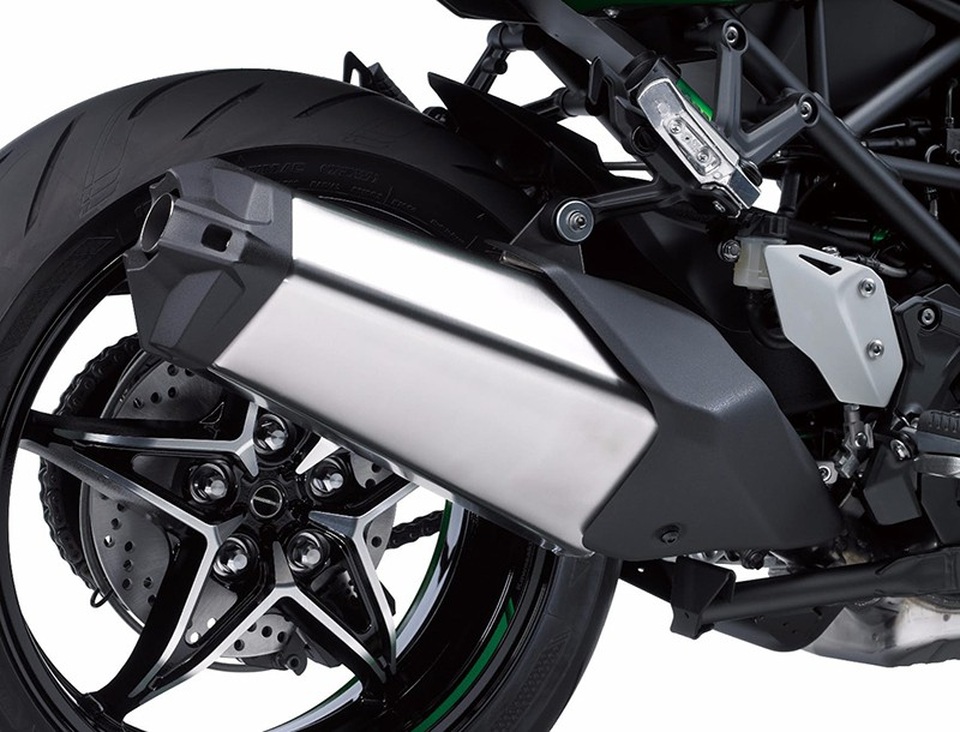 Kawasaki H2 SX - Một mẫu Sport Tourer “Đáng tiền” - 12 Kawasaki H2 SX - Một mẫu Sport Tourer “Đáng tiền” - 12