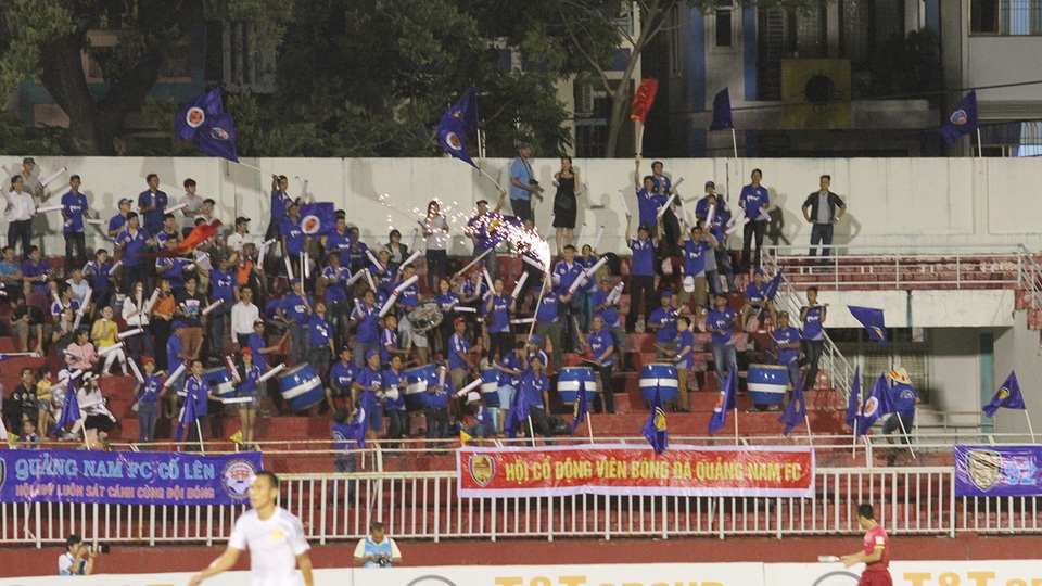 Trong đó đã bao gồm hàng trăm CĐV đội khách