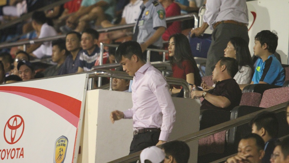 Nhưng cặp đôi gây chú ý nhất dĩ nhiên vẫn là vợ chồng Công Vinh - Thuỷ Tiên