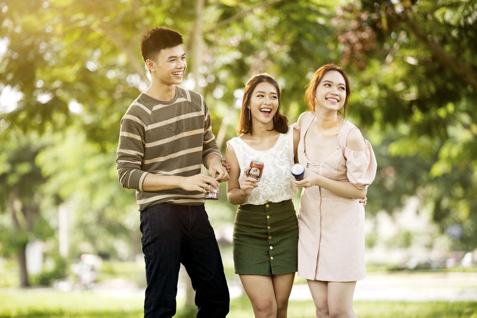 Khả Ngân tiết lộ lý do chọn "Người bạn đồng hành" - 3 Khả Ngân tiết lộ lý do chọn "Người bạn đồng hành" - 3