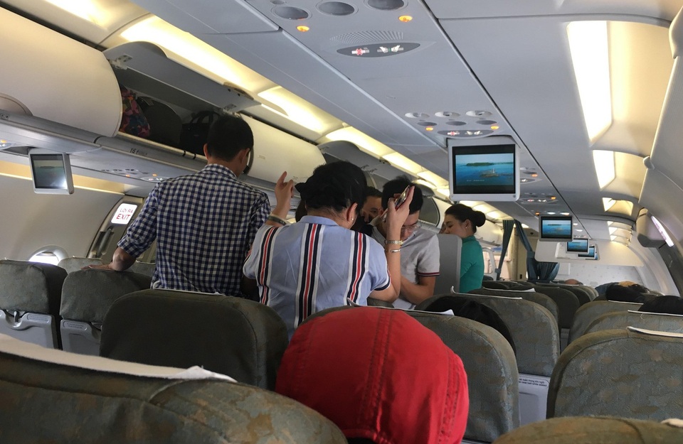 Kỹ sư xây dựng và công chức “choảng” nhau trên máy bay - 1 Gần đây xảy ra nhiều vụ hành khách đánh nhau, gây rối trên máy bay (ảnh minh họa)