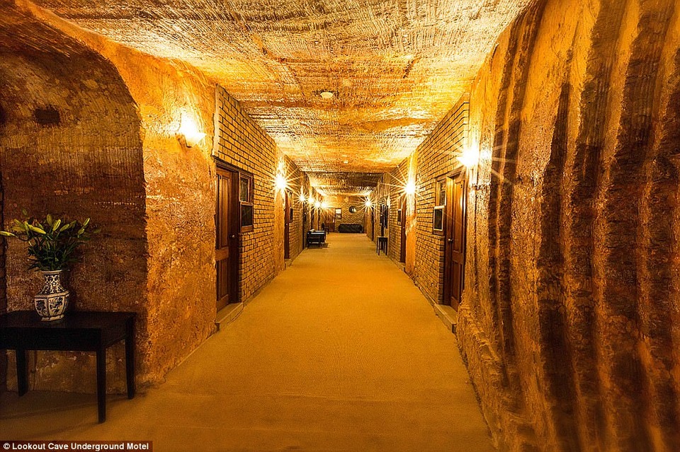 Những khách sạn nằm trong hang động siêu độc đáo - 3