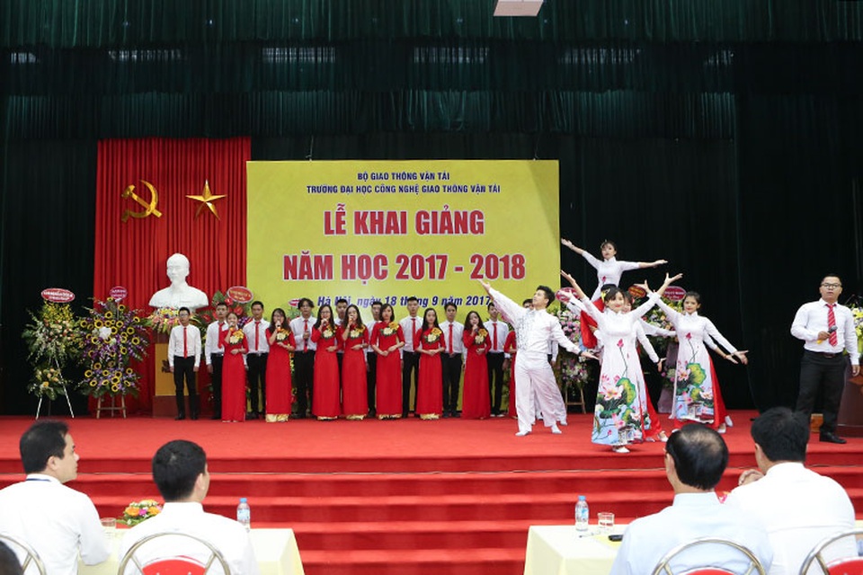 Xây dựng trường ĐH Công nghệ Giao thông vận tải thành trường trọng điểm quốc gia - 1 Xây dựng trường ĐH Công nghệ Giao thông vận tải thành trường trọng điểm quốc gia - 1