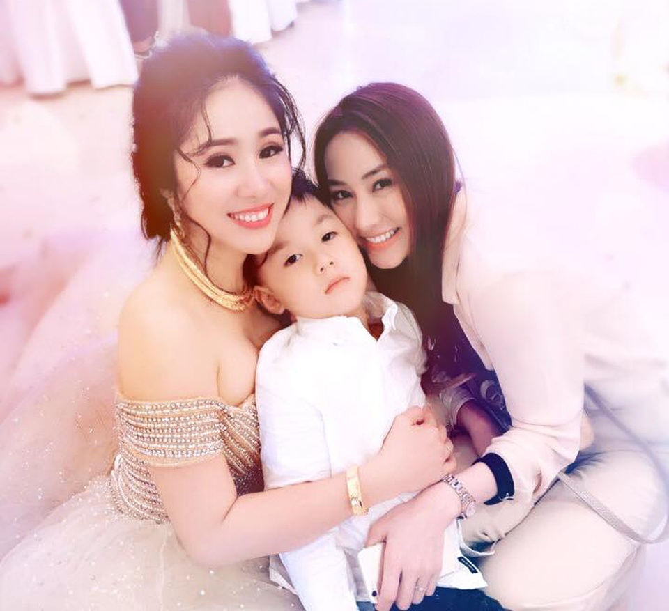 Ngân Khánh không tiếc nuối về 2 năm "bỏ showbiz" đi du học - 1 Ngân Khánh không tiếc nuối về 2 năm "bỏ showbiz" đi du học - 1